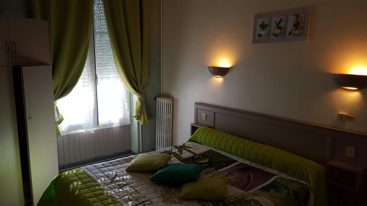 Hotel Ronsin Fresnay-sur-Sarthe Ngoại thất bức ảnh